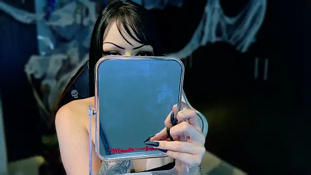 Snapshot of Madison_Jackson chatting on October 5, 2025, 7:56 pm Madison Jackson online show from October 5, 2025, 7:56 pm