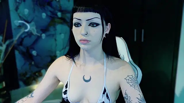 Snapshot of Madison_Jackson chatting on November 19, 2025, 9:59 pm Madison Jackson online show from November 19, 2025, 9:59 pm