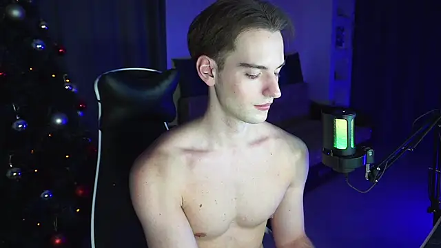 Litmate online show from December 22, 2025, 11:46 pm