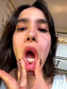 Snapshot of Irish_Collins chatting on September 12, 2025, 9:26 pm Irish Collins online show from September 12, 2025, 9:26 pm