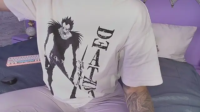 Giaa Ross online show from April 11, 2026, 7:40 pm