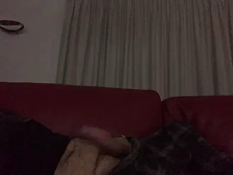 IL GINECOLOGO  online show from March 1, 2026, 2:46 am