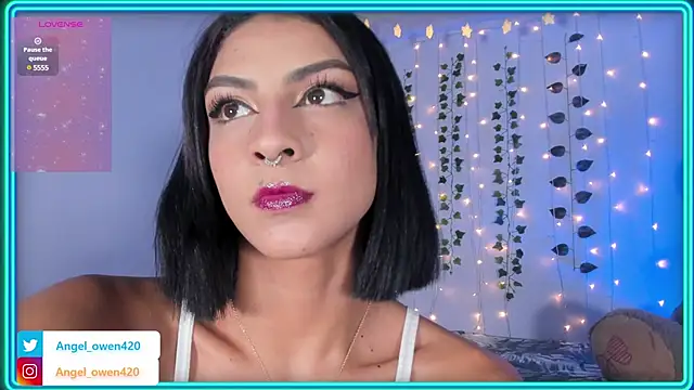 Snapshot of Angel_owen1 chatting on January 3, 2025, 3:38 am Angel owen1 online show from January 3, 2025, 3:38 am