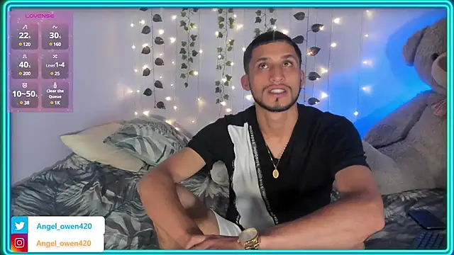 Snapshot of Angel_owen1 chatting on January 6, 2025, 6:25 am Angel owen1 online show from January 6, 2025, 6:25 am