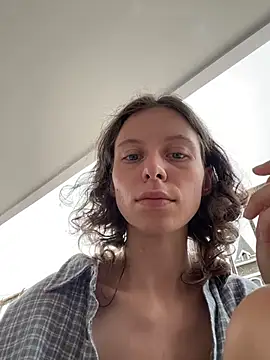 RinaMood online show from November 25, 2025, 3:28 am