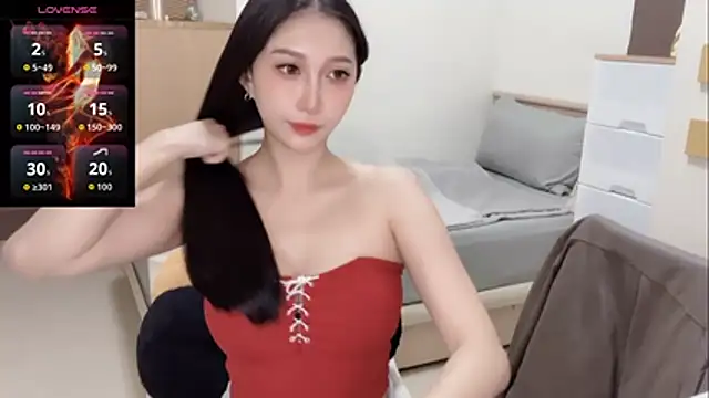 yu5888 online show from November 1, 2025, 9:55 am