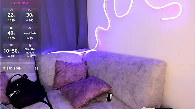 Snapshot of Victoria_se chatting on March 15, 2025, 1:52 am Victoria se online show from March 15, 2025, 1:52 am