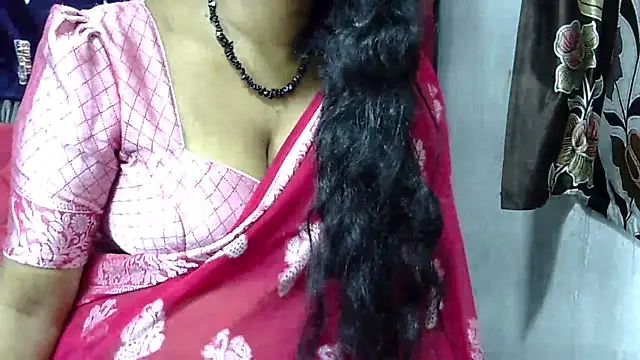 Snapshot of samyukthapuretelugu chatting on March 4, 2025, 2:53 pm samyukthapuretelugu online show from March 4, 2025, 2:53 pm