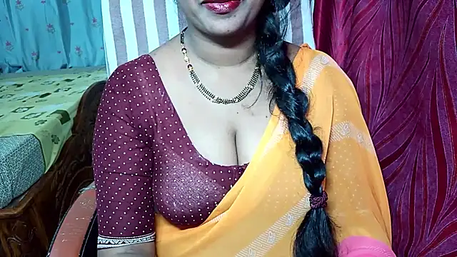 Snapshot of samyukthapuretelugu chatting on February 22, 2026, 4:57 am samyukthapuretelugu online show from February 22, 2026, 4:57 am