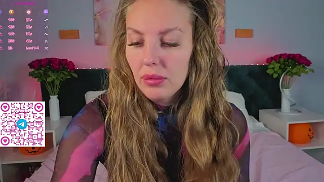 Kelly Hardy online show from November 9, 2025, 1:15 am