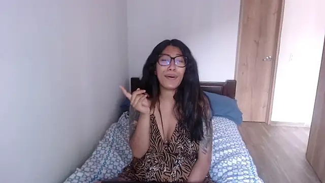 Snapshot of sofia_rosse4 chatting on February 24, 2025, 8:47 pm sofia rosse4 online show from February 24, 2025, 8:47 pm