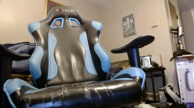 Kencan436 online show from December 5, 2024, 8:33 pm