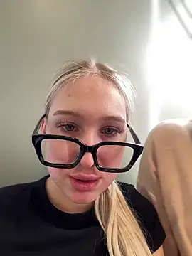 NikaMur online show from February 22, 2025, 6:50 am