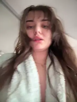 NikaMur online show from November 8, 2025, 3:18 am