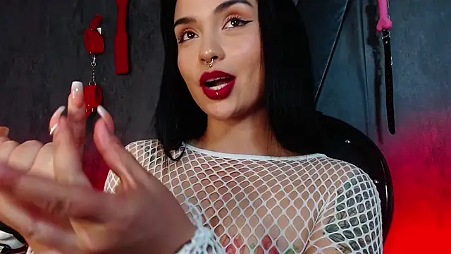 CharlotteScotte online show from February 24, 2025, 6:04 pm