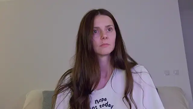 Snapshot of LilyRoselyn chatting on September 29, 2025, 5:40 pm LilyRoselyn online show from September 29, 2025, 5:40 pm