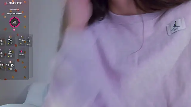 Snapshot of LilyRoselyn chatting on October 31, 2025, 5:25 pm LilyRoselyn online show from October 31, 2025, 5:25 pm