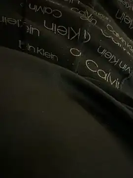 Tylerx9 online show from April 1, 2026, 12:00 am