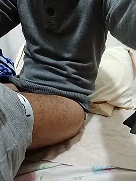 Snapshot of Mimo1402 chatting on November 27, 2025, 6:15 am Mimo1402 online show from November 27, 2025, 6:15 am