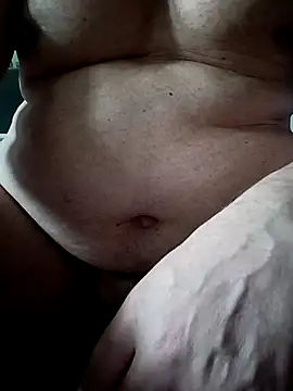 Snapshot of Daddycumms chatting on November 5, 2025, 11:10 am Daddycumms online show from November 5, 2025, 11:10 am