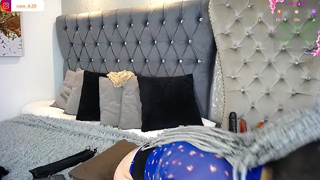 CaroFisher online show from January 9, 2026, 1:14 pm