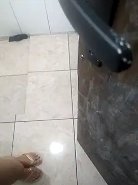 Snapshot of MagrinhaMMs chatting on February 12, 2025, 7:24 pm MagrinhaMMs online show from February 12, 2025, 7:24 pm