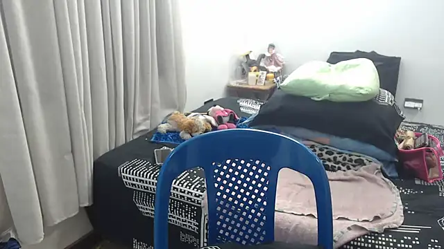 Snapshot of Anny_Smith69 chatting on April 17, 2026, 10:18 am Anny Smith69 online show from April 17, 2026, 10:18 am