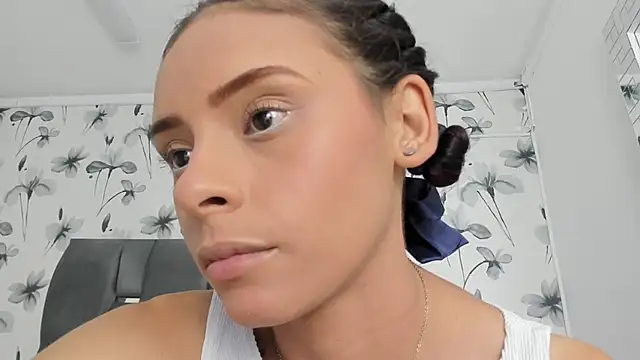 Ehotloveaxxx online show from November 29, 2025, 3:15 pm