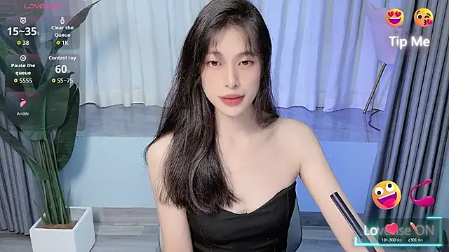 Snapshot of Aurora_99 chatting on October 27, 2025, 10:58 pm Aurora 99 online show from October 27, 2025, 10:58 pm