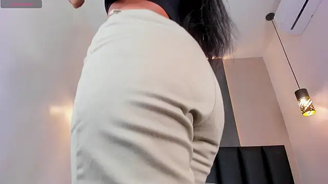 rachellmartinez online show from November 24, 2025, 11:54 am