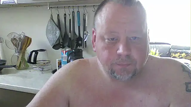 pimmelmann3 online show from April 19, 2026, 8:02 am