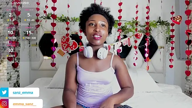 EmmaSanzz  online show from February 7, 2025, 11:23 am