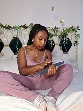 EmmaSanzz  online show from March 15, 2025, 11:29 am