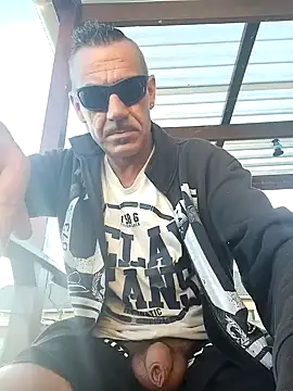 Bbboy42 online show from January 14, 2025, 4:04 am