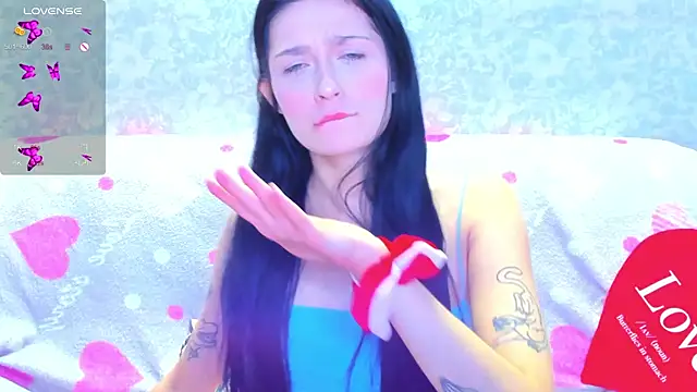 Vanessa Florence online show from December 3, 2025, 2:52 am