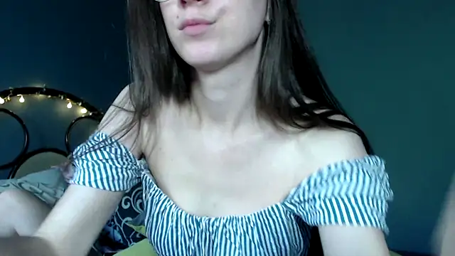 wow  kelly online show from September 12, 2025, 1:44 pm