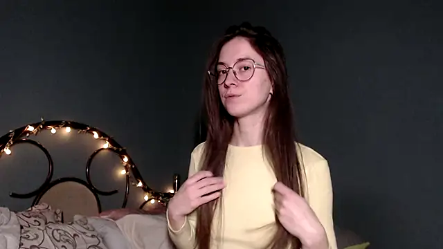 wow  kelly online show from December 22, 2025, 4:04 pm