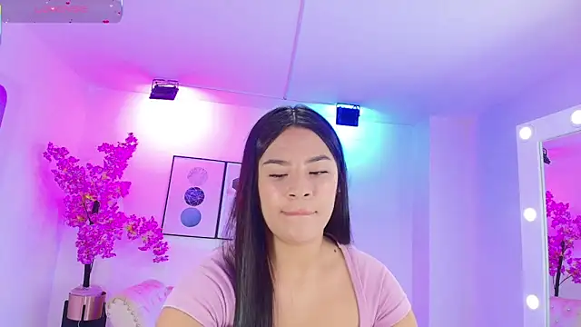 Snapshot of Kaori_ayu chatting on October 25, 2025, 12:34 pm Kaori ayu online show from October 25, 2025, 12:34 pm