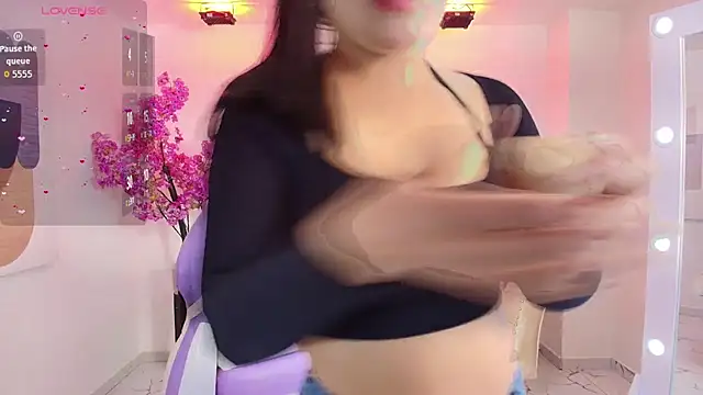 Snapshot of Kaori_ayu chatting on November 21, 2025, 12:26 pm Kaori ayu online show from November 21, 2025, 12:26 pm