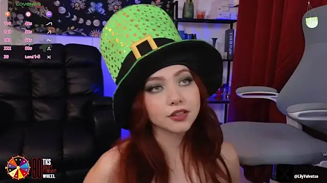 LilyVelvett online show from March 18, 2025, 3:31 am