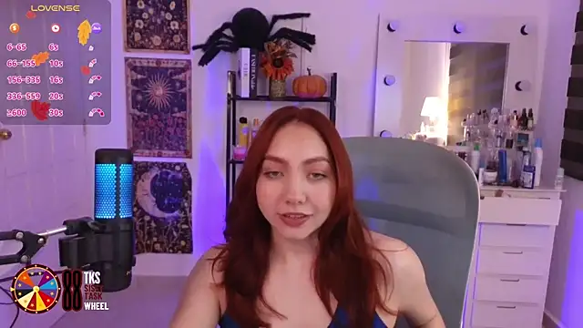 LilyVelvett online show from November 20, 2025, 2:45 am