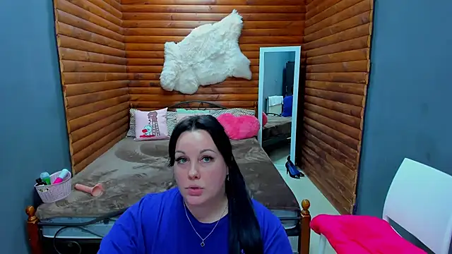 BubbleEmma online show from January 17, 2025, 10:34 pm