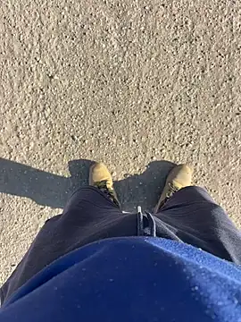 cussy007 online show from April 8, 2026, 7:52 am