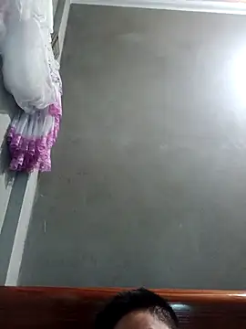 Snapshot of Vvvvvieett chatting on February 1, 2026, 3:27 am Vvvvvieett online show from February 1, 2026, 3:27 am