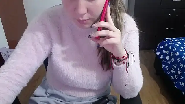 Snapshot of Luna_girlhot_ chatting on February 21, 2025, 1:33 pm Luna girlhot online show from February 21, 2025, 1:33 pm