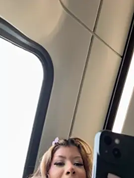 jackelinuh online show from February 19, 2026, 2:24 pm