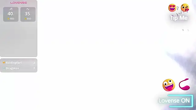 white sexy  online show from March 10, 2026, 12:15 am