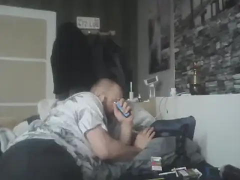 Snapshot of Prehistorixxx2686 chatting on December 16, 2024, 11:22 am Prehistorixxx2686 online show from December 16, 2024, 11:22 am