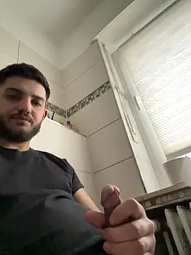 Furko 33 online show from February 14, 2025, 3:05 pm