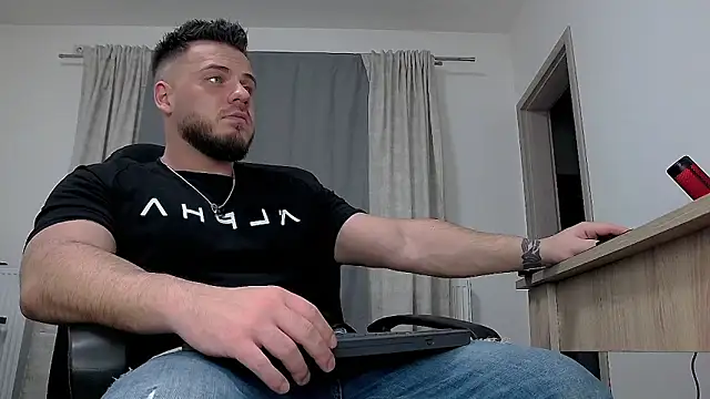 Snapshot of juliusmasters chatting on January 7, 2025, 10:08 pm juliusmasters online show from January 7, 2025, 10:08 pm